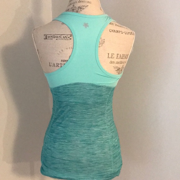 Athletic tank top - Picture 2 of 4